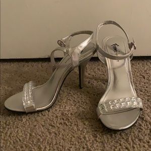 Fiona Night Silver Heels